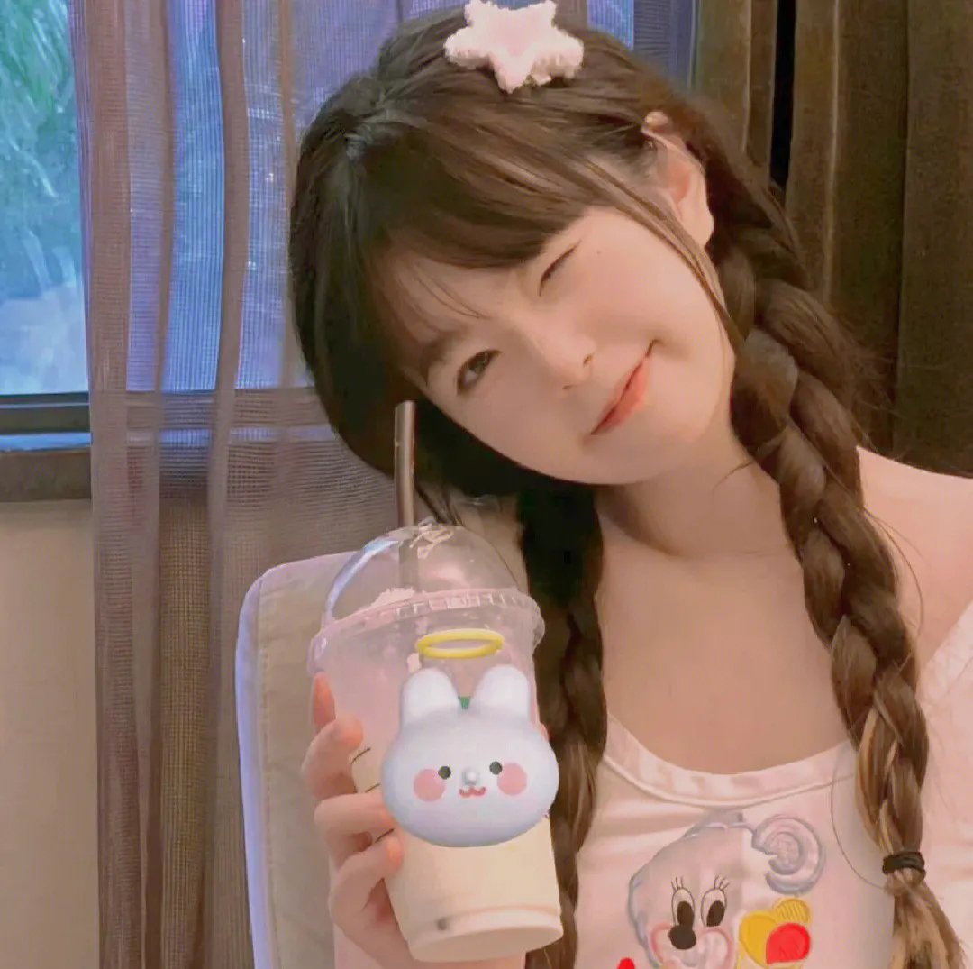那小子真帅